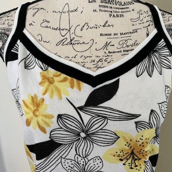 August Silk Knits Tank Top - Picture 4 of 6